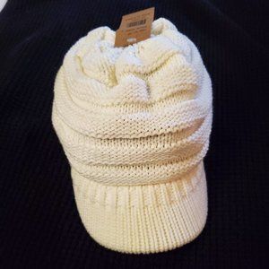 C.C Knit Brim Beanie Cream NWT